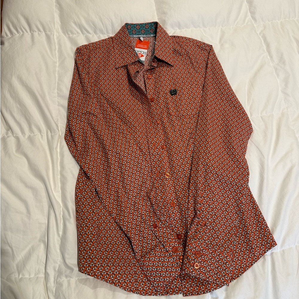 Cinch Women’s Ling Sleeve button down shirt